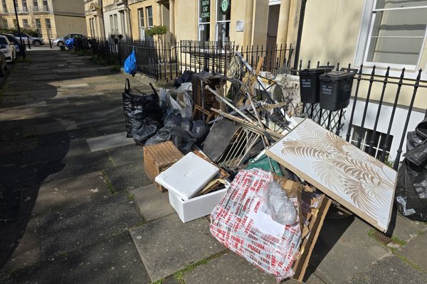 How to get rid of a sofa, mattress or big furniture in Bath